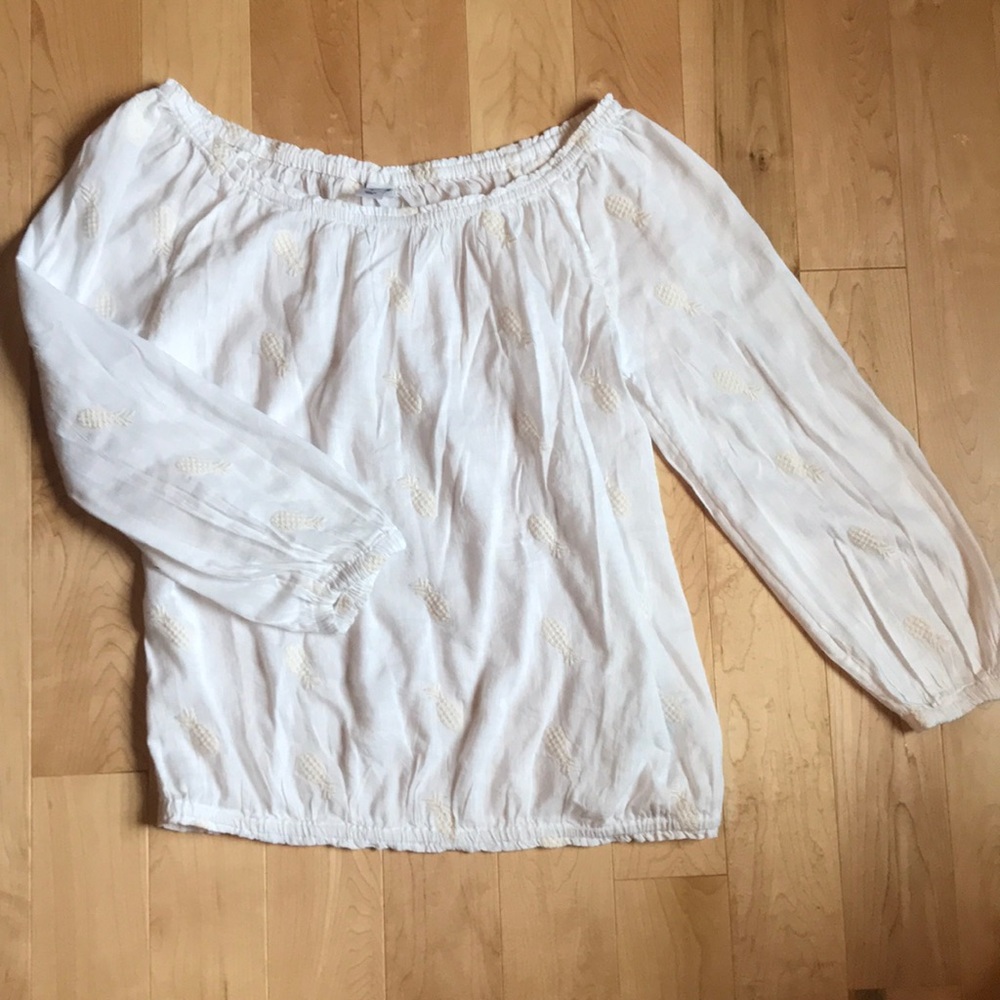 Old Navy Pineapple Shoulder-less Top - Never Worn